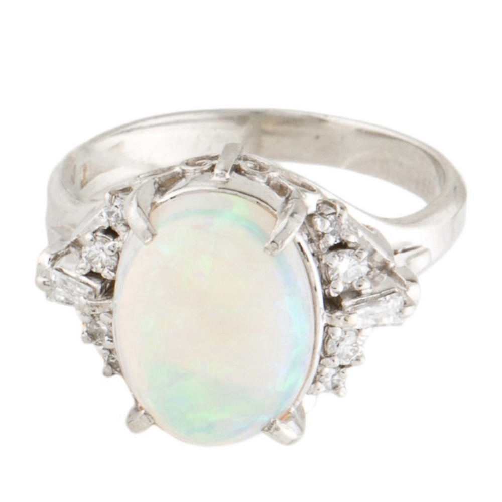 Opal and Diamond Ring in Platnium